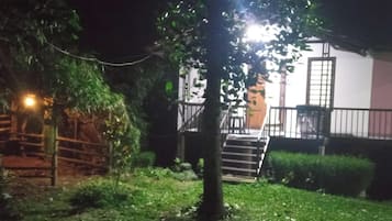 Vil·la, 1 dormitori, fumadors, balcó | Jardí