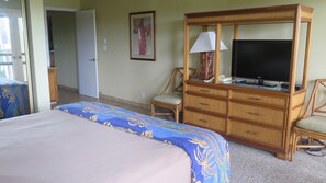 2 bedrooms, in-room safe, iron/ironing board, WiFi