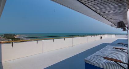 Bed in 6-bed Mixed by Thalay Cha Am, A Co-living With Million Dollar View