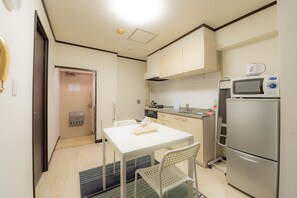 Interior - Swwitch House Akihabara Kikukawa Area (Tokyo)