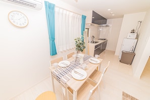 Ferienhaus, Nichtraucher | Esszimmer