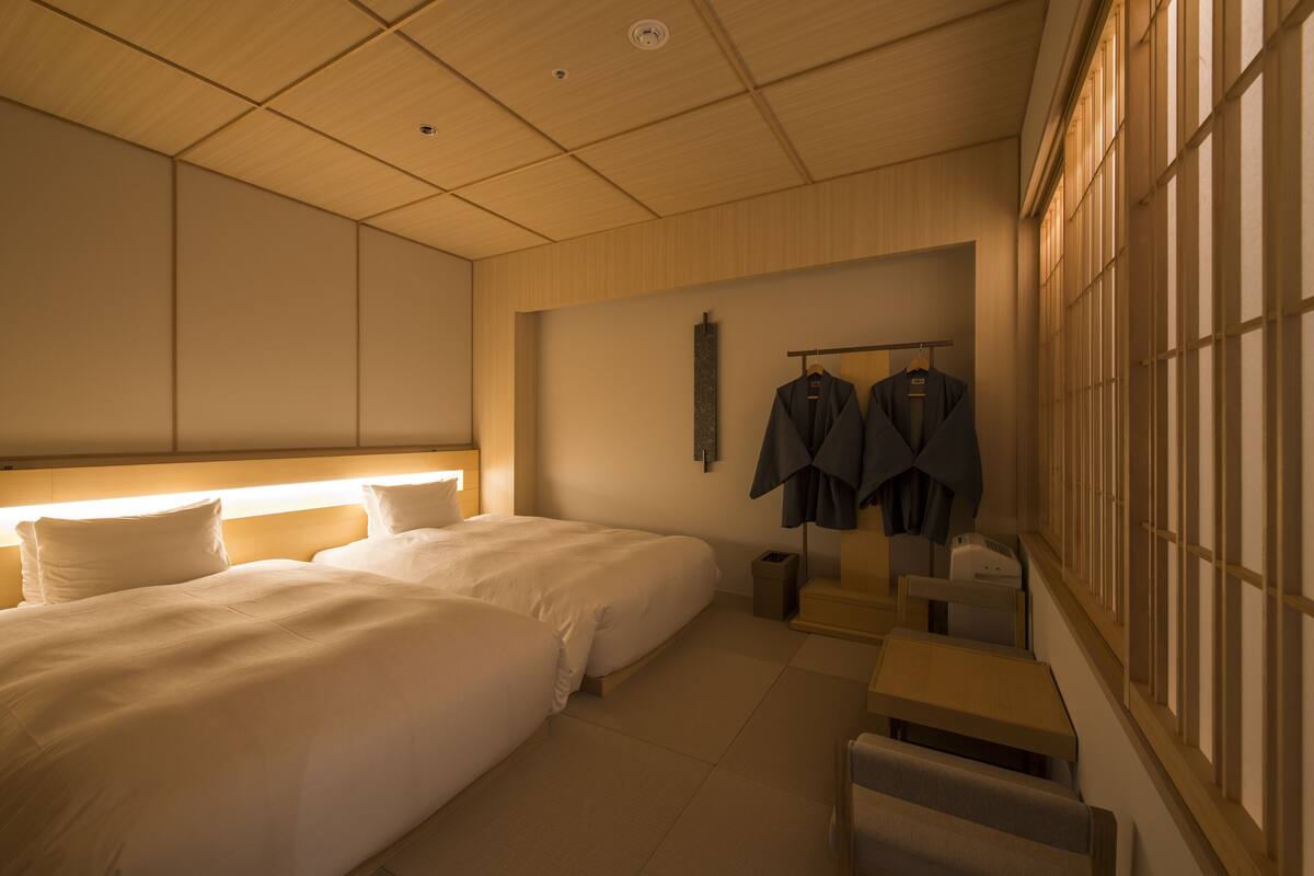Traditional-Zweibettzimmer, Nichtraucher (Japanese Style) | Zimmersafe, Bügeleisen/Bügelbrett, kostenloses WLAN, Bettwäsche