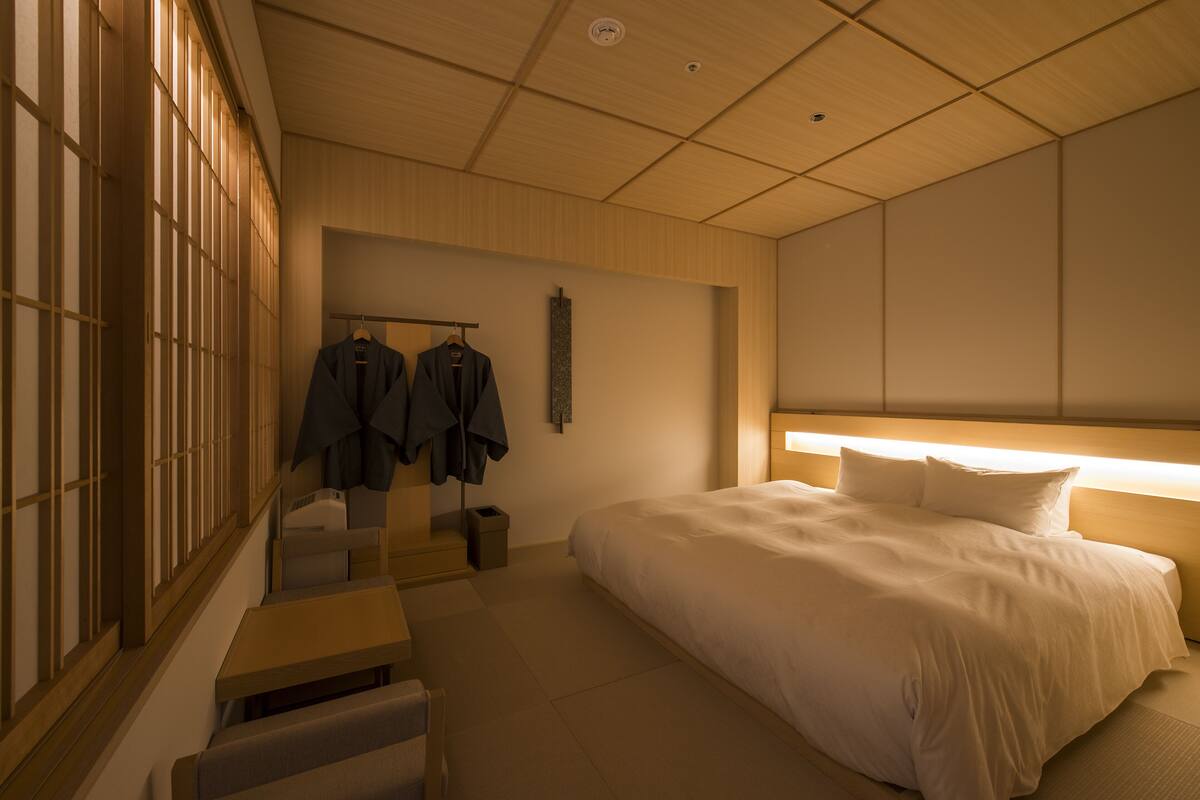 Traditional-Doppelzimmer, Nichtraucher (Japanese Style) | Zimmersafe, Bügeleisen/Bügelbrett, kostenloses WLAN, Bettwäsche