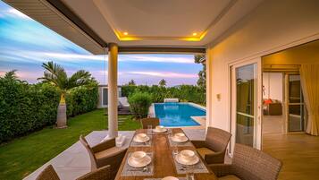 Outdoor dining