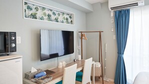 Twin Room, Non Smoking | WiFi (free) - Condominium OKOU Miebashiekimae (Naha)
