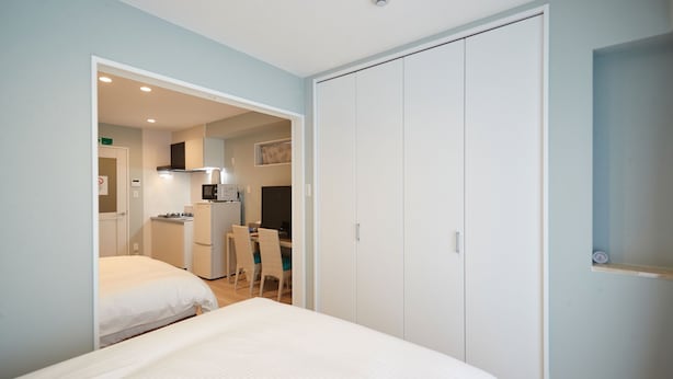 Superior Double Room, Non Smoking | WiFi (free) - Condominium OKOU Miebashiekimae (Naha)