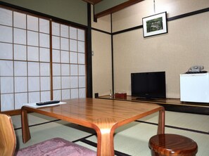 Living room - Echigo Yuzawa Onsen Yuzawa Hotel (Yuzawa)