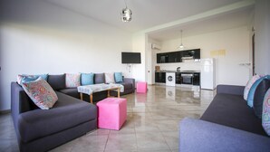 Living area - Luxurious Apartment Fully Equiped (Marrakech)