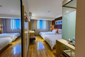 Room - 7 Days Premium (Chongqing Nanping Pedestrian Street Light Rail Station) (Chongqing)