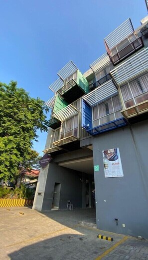 Exterior - Hotel Pantes Simpang Lima Semarang (Semarang)