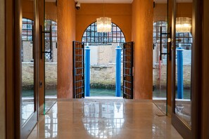 Entrada (vista interna)