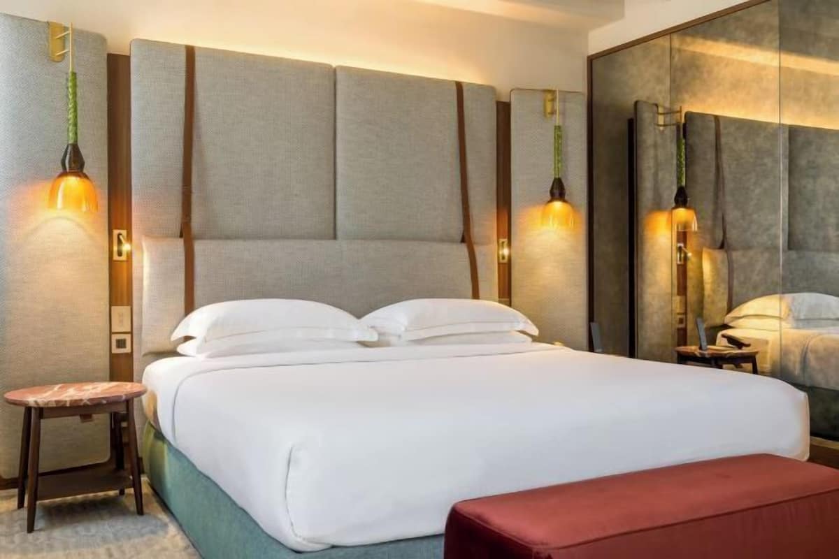 1 bedroom, minibar, in-room safe, desk