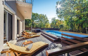 Pool - 3 bedroom awesome home in Srinjine (Srinjine)