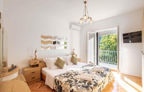 3 habitaciones, wifi gratis y ropa de cama 