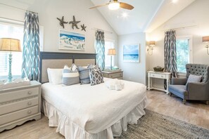 5 bedrooms, iron/ironing board, WiFi, bed sheets