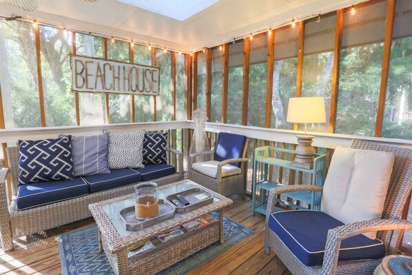 Unclassified image, 1 of 49, button