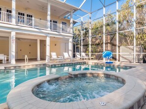 A heated pool - The Palm & Shell Captiva Island Luxury Vacation Rental Home (Captiva)