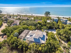 Exterior - The Palm & Shell Captiva Island Luxury Vacation Rental Home (Captiva)
