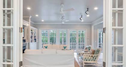 The Palm & Shell Captiva Island Luxury Vacation Rental Home