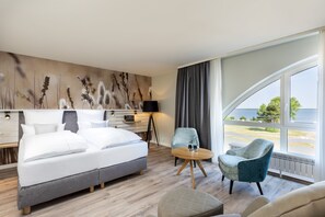 Rom – superior, 1 kingsize-seng, ikke-røyk, aircondition | Sengetøy av topp kvalitet, safe på rommet og skrivebord