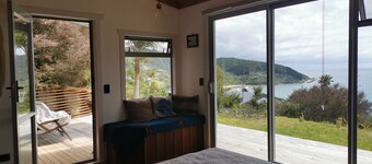 Stunning Eco Cabin with views of full stretch of 90 Mile Beach and Ahipara