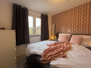 2 Schlafzimmer, WLAN, Bettwäsche