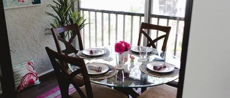 تناول الطعام