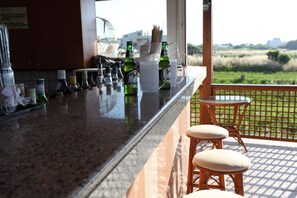 Bar (en la propiedad)