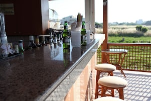 Bar (en el alojamiento)