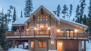 Moonlight Mountain Home | 8 Happy Trails | Exterior