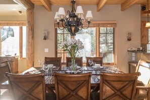 Moonlight Mountain Home | 8 Happy Trails | Exterior