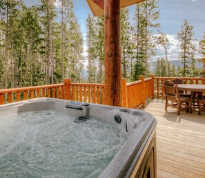 Moonlight Mountain Home | 7 Mountain Home | Spa