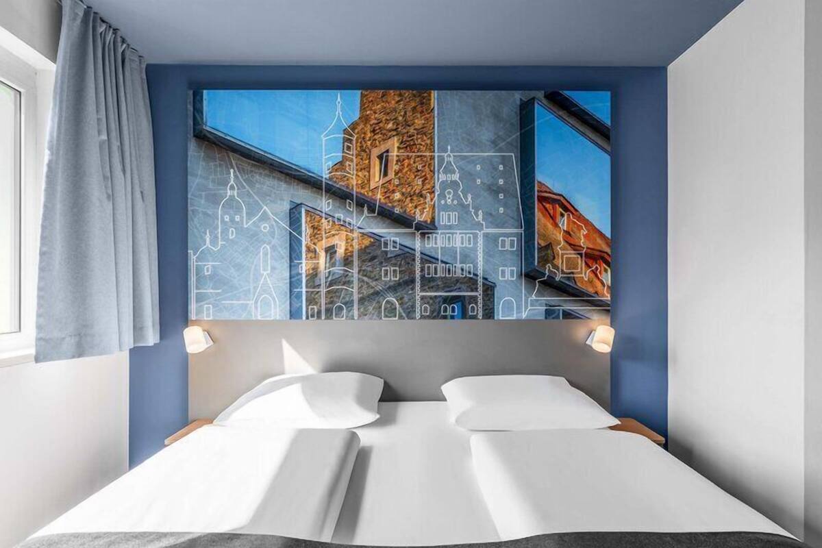 Double Room | Desk, soundproofing, free WiFi, bed sheets