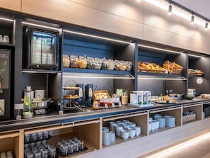 Daily buffet breakfast (EUR 13.9 per person)