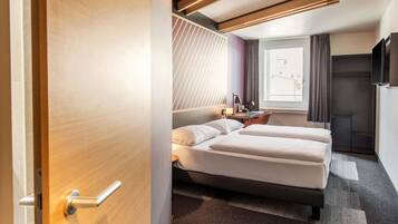 Premium Double Room | Desk, laptop workspace, soundproofing, free WiFi