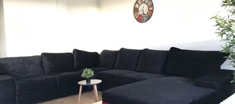 Apartment at 9th floor, 2.5 km from Zug center