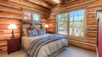 Powder Ridge Cabin | 7 Rose Bud | 4 bedrooms, free WiFi