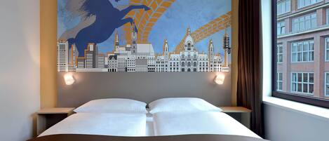 Double Room | WiFi (free), bed sheets