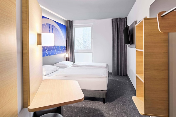 Skrivebord, skrivebord for bærbar PC, lydisolert og wi-fi (inkludert)