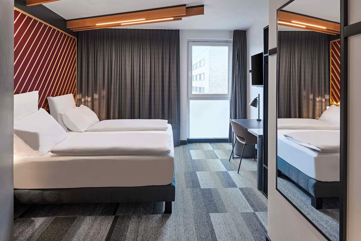 Premium Double Room | Desk, laptop workspace, soundproofing, free WiFi