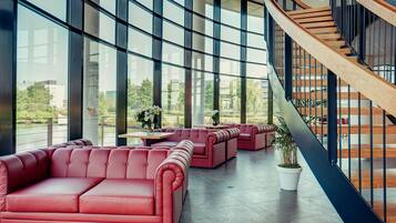 Serveert lunch en diner