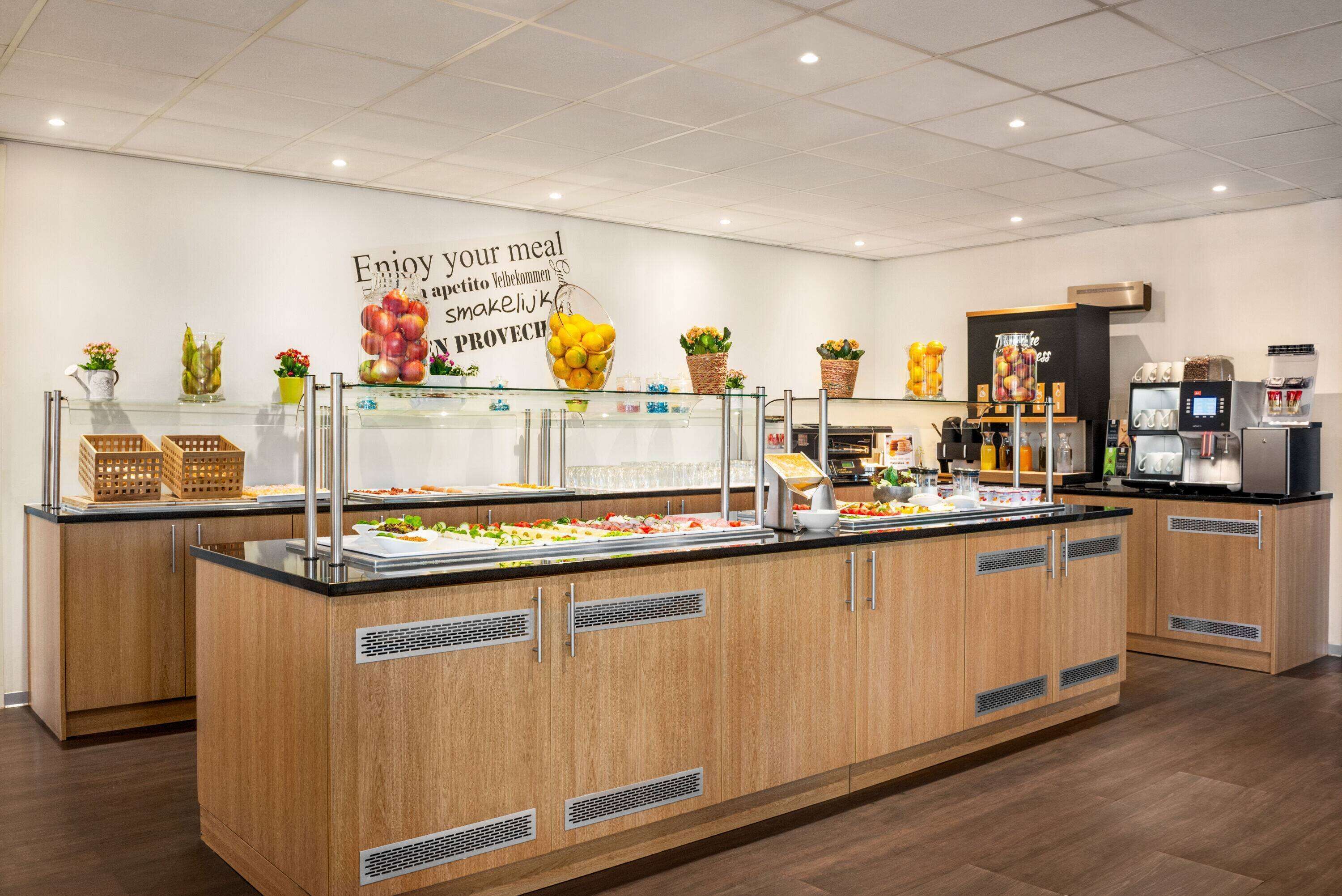 daily buffet breakfast (eur 18 per person)