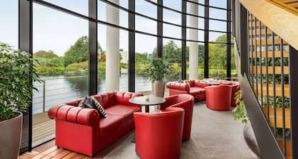 Amedia Amsterdam Airport, Trademark Collection by Wyndham