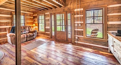 Rustic Remote Romantic Log Cabin Getaway with Hot tub!<br>4 wheel drive recommended