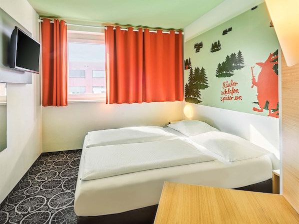 Habitación doble | Escritorio, wifi gratis y ropa de cama