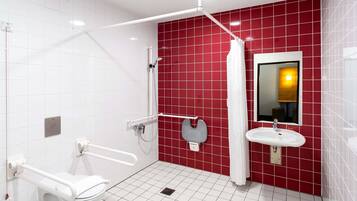 Dusche, Haartrockner, HandtĂŒcher