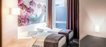 B&B โรงแรม ฮิลเดสไฮม์