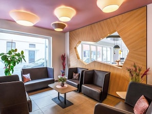 Lobby - B&B Hotel Hildesheim (Hildesheim)