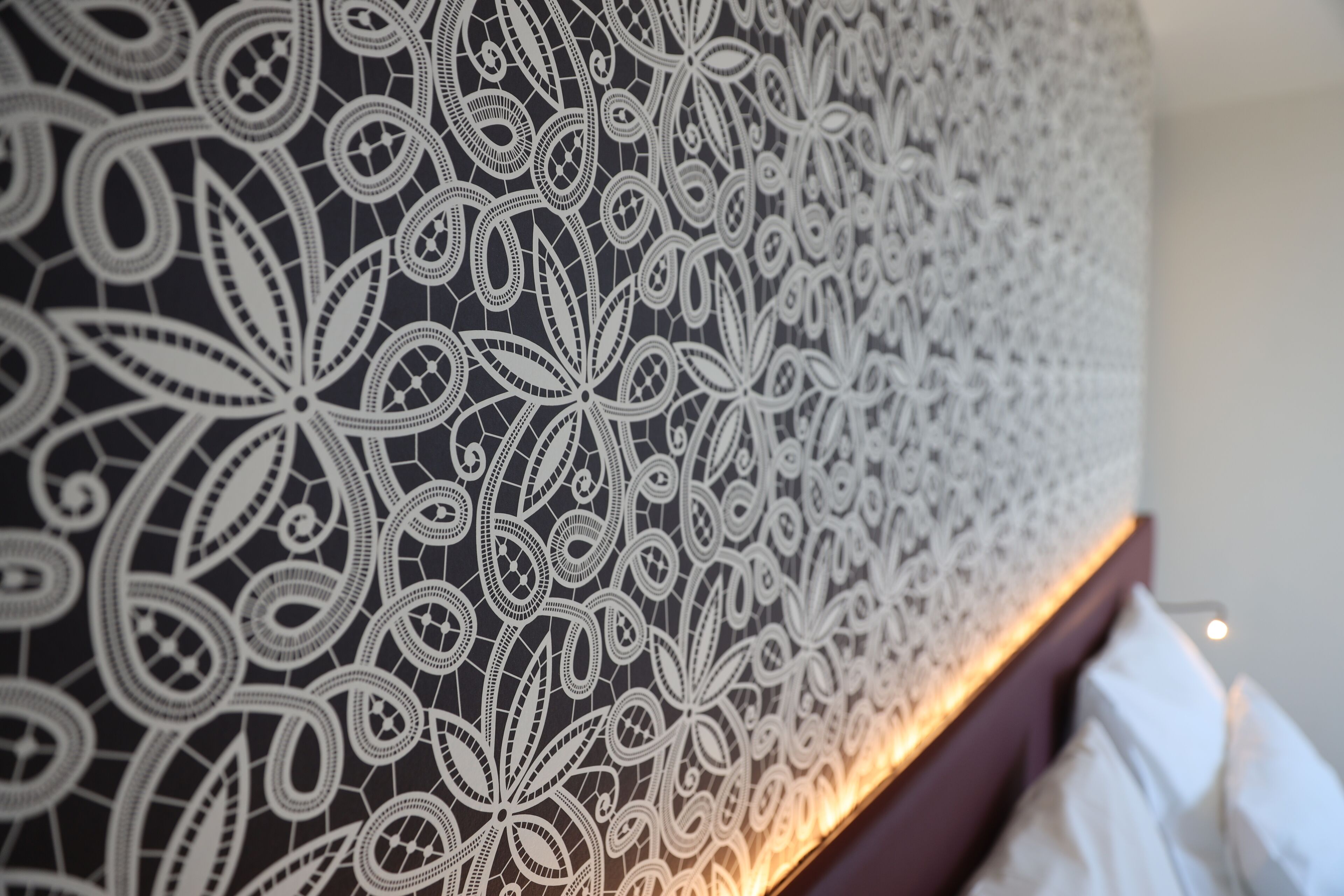 hypo-allergenic bedding, minibar, in-room safe, soundproofing