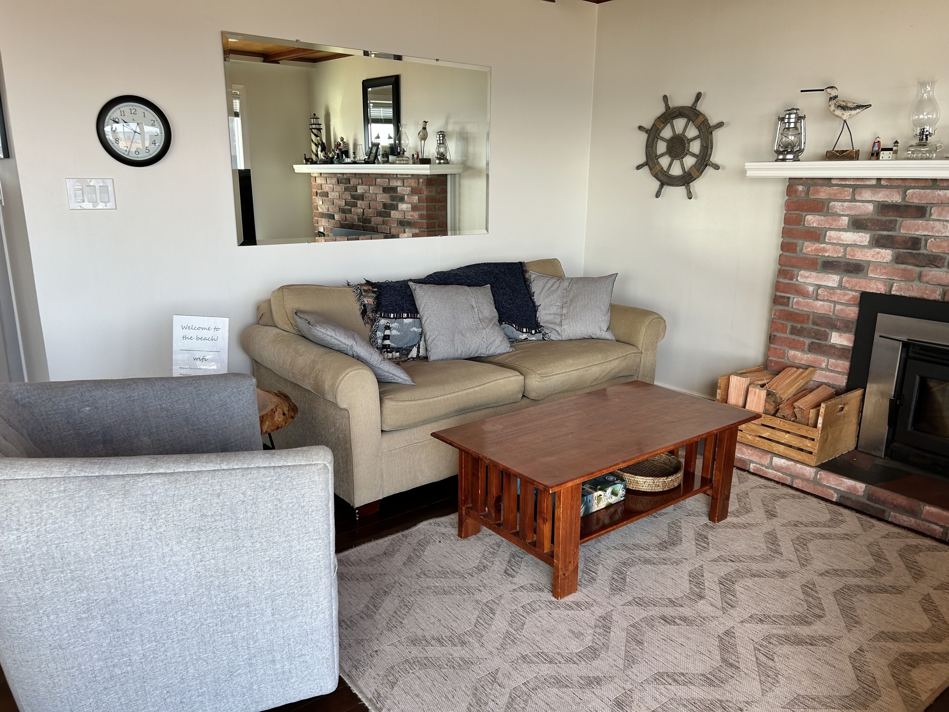 Gary’s Beach House  